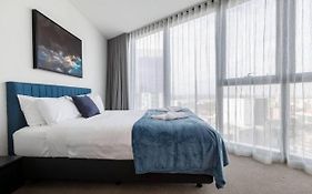 Luxurious 3 Brm Apartment